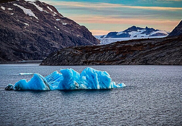 एक दूसरे से कितने अलग हैं, पिथौरागढ़ के ग्लेशियर और समुद्र के हिमखंड?