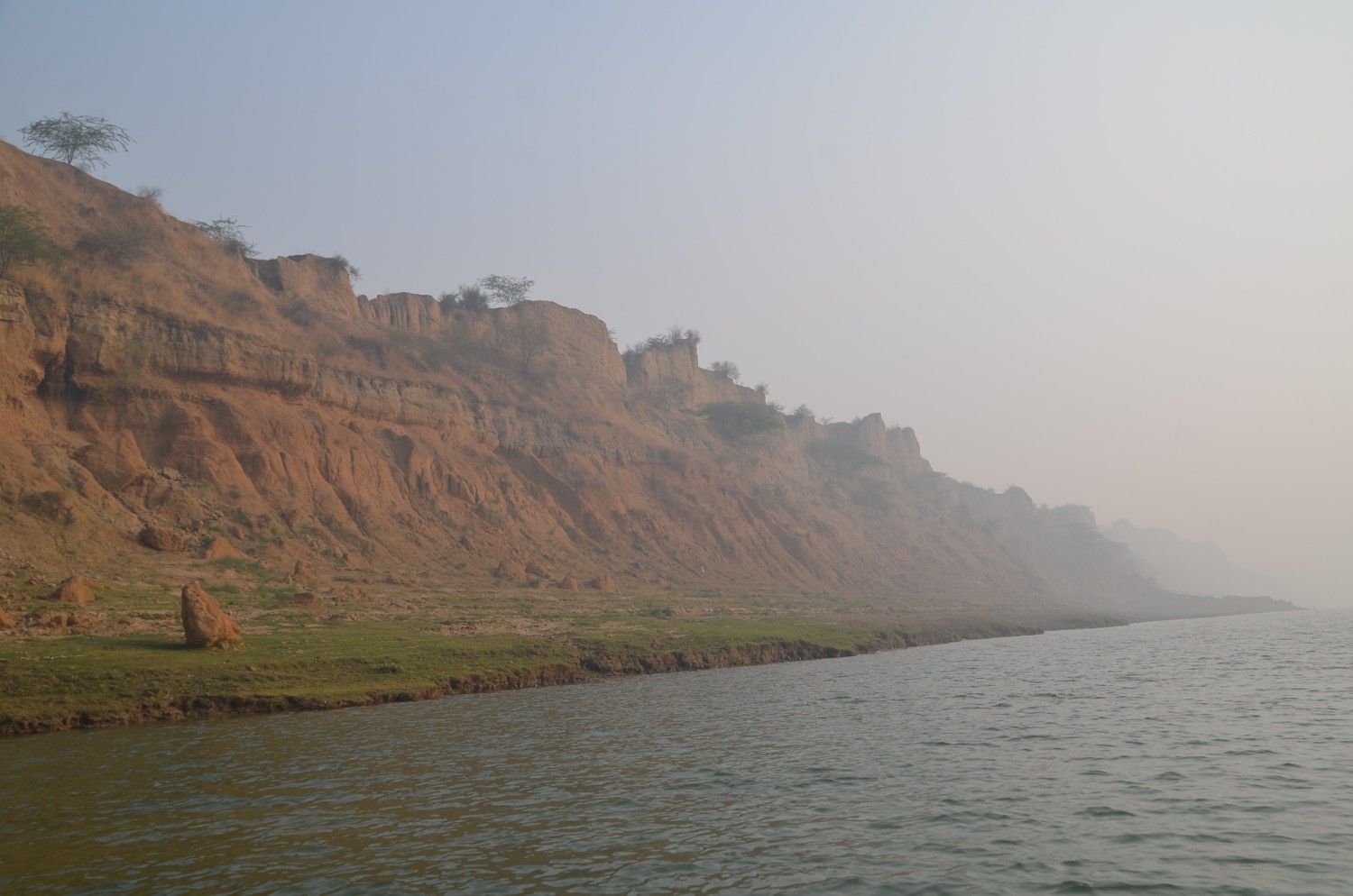 अमरकंटक से नर्मदा एवं धार से माही नदी का उद्गम, मध्य प्रदेश की नदी घाटियाँ हैं महत्वपूर्ण